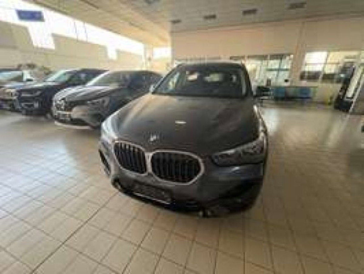 BMW X1 xDrive25e Business Advantage (6)