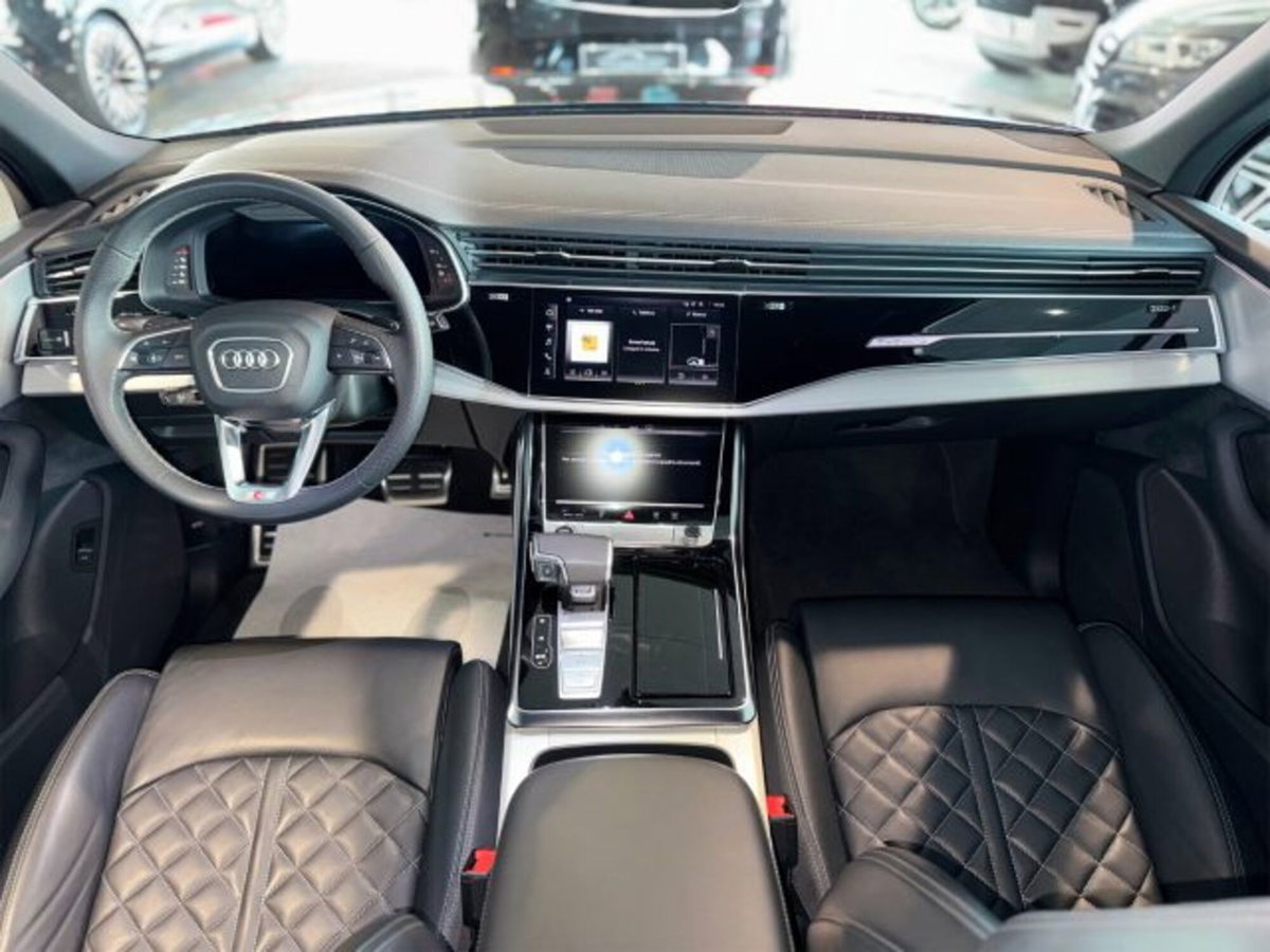 Audi Q7 50 TDI quattro tiptronic (11)