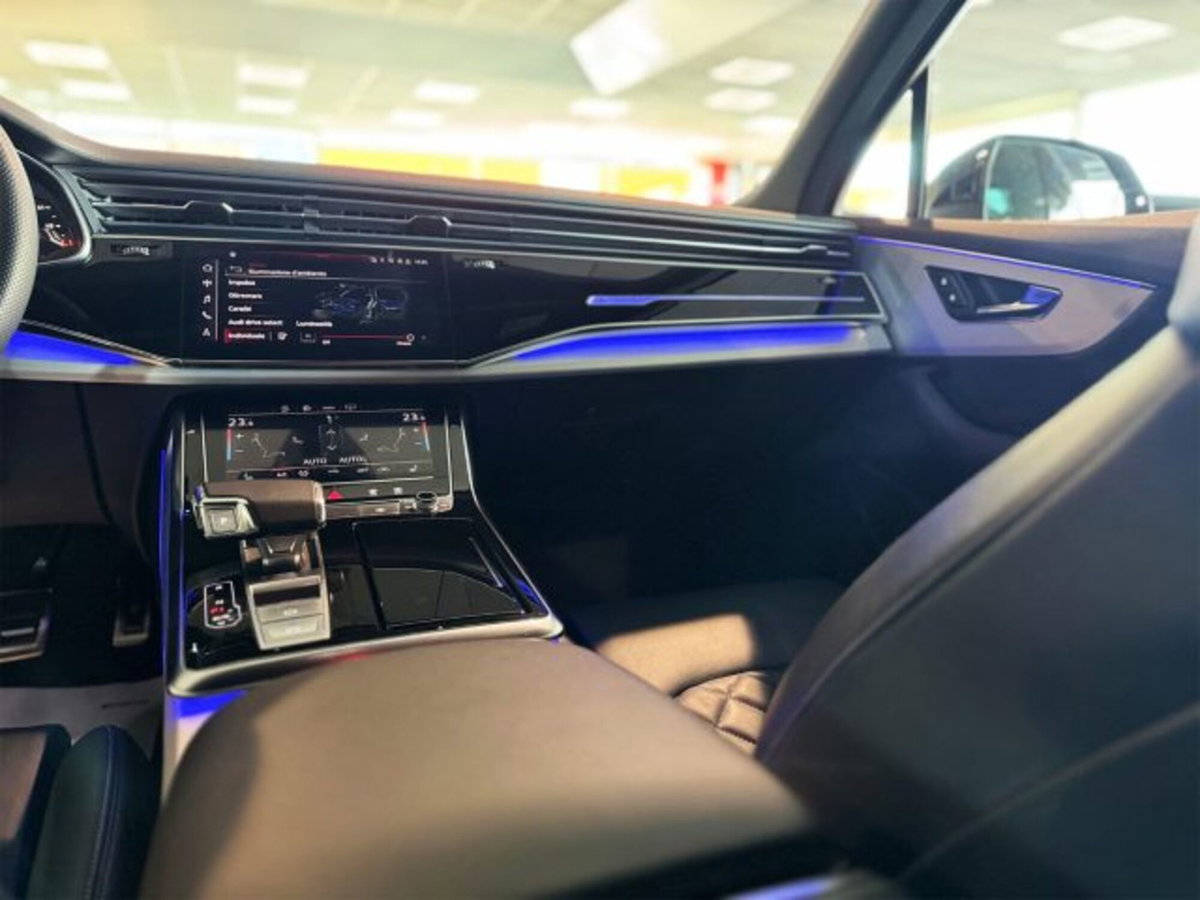 Audi Q7 50 TDI quattro tiptronic (18)