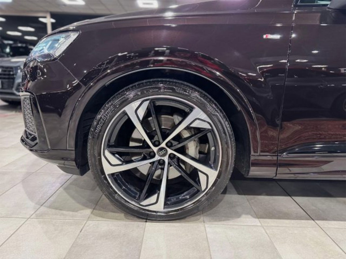 Audi Q7 50 TDI quattro tiptronic (6)