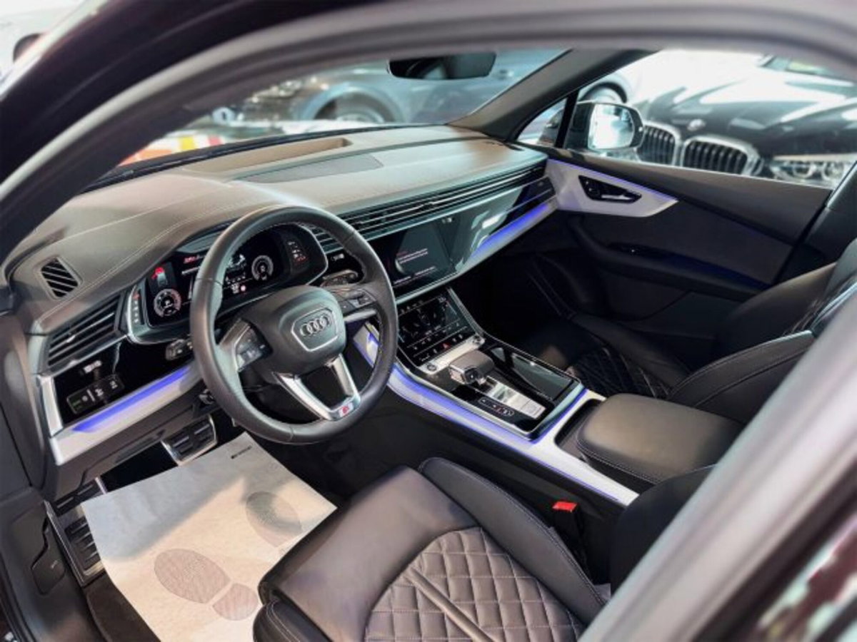 Audi Q7 50 TDI quattro tiptronic (7)