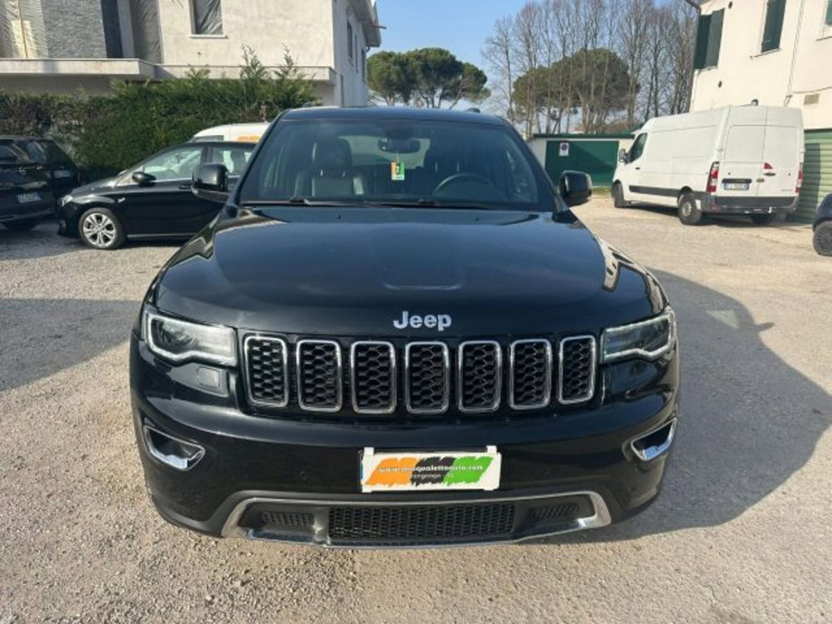 Jeep Grand Cherokee 3.0 V6 CRD 250 CV Multijet II Limited (17)