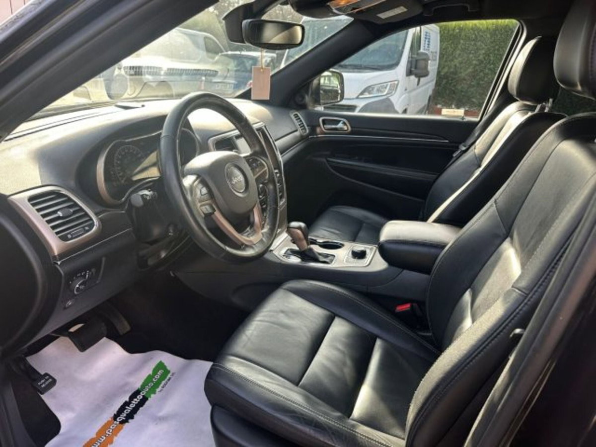 Jeep Grand Cherokee 3.0 V6 CRD 250 CV Multijet II Limited (5)