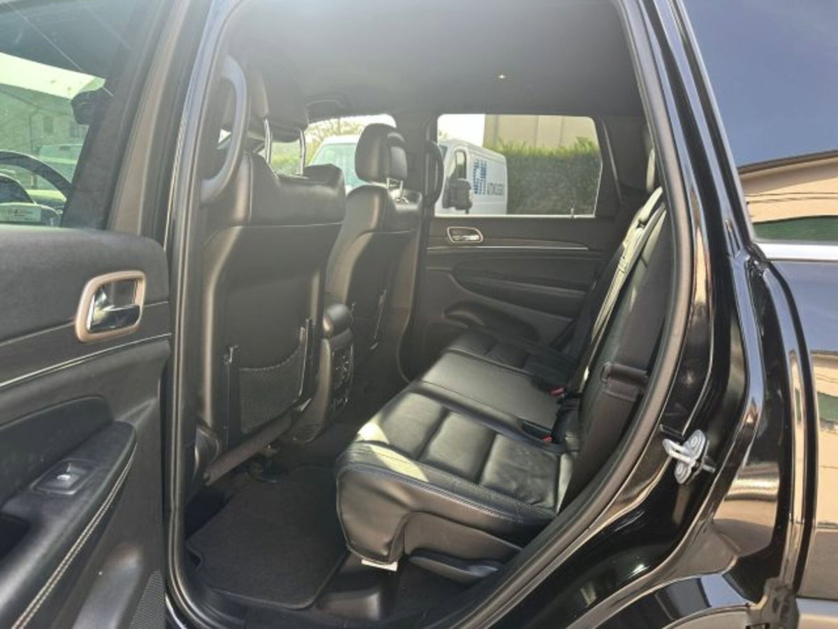 Jeep Grand Cherokee 3.0 V6 CRD 250 CV Multijet II Limited (6)