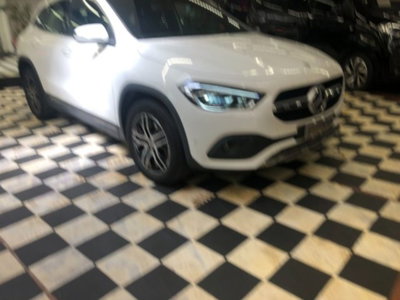 Mercedes-Benz GLA SUV 200 Automatic 4Matic Sport Plus (2)