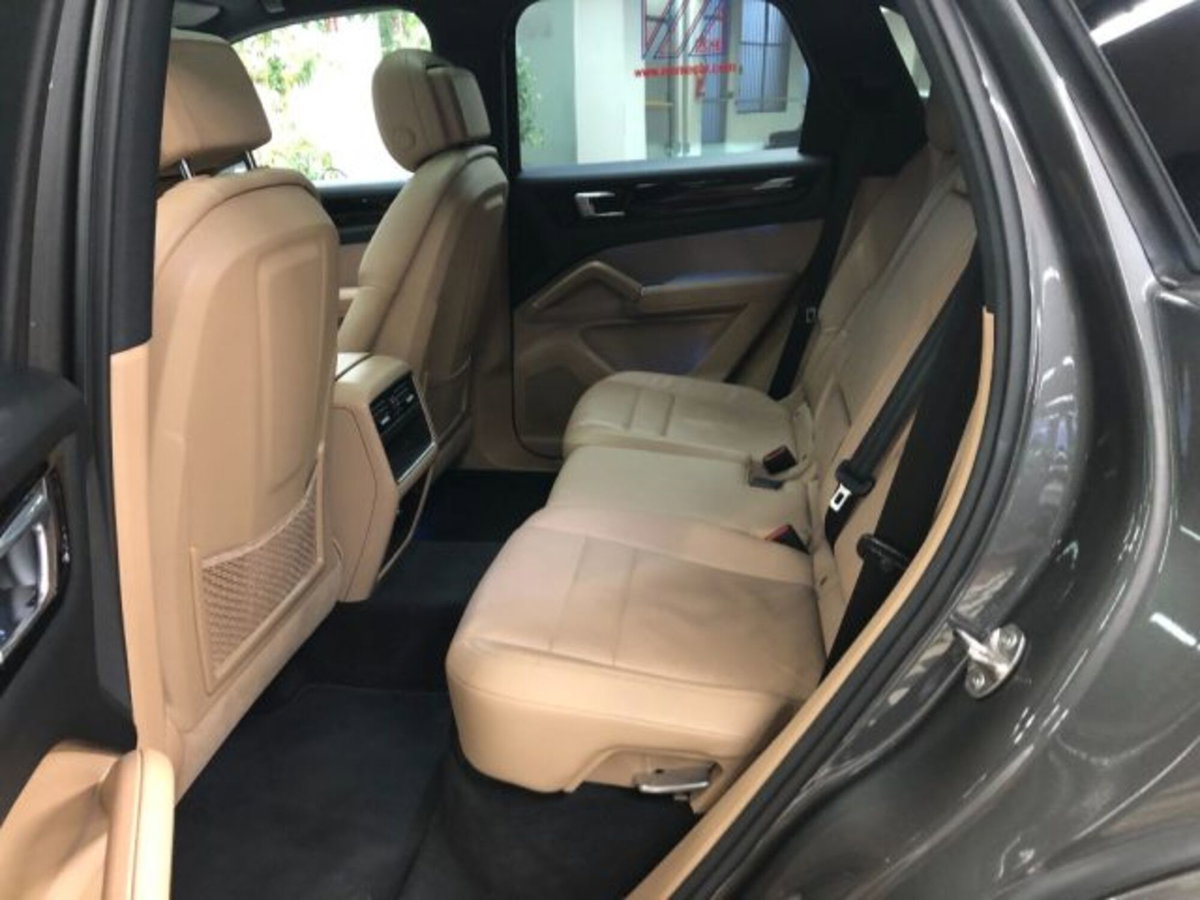 Porsche Cayenne 3.0 V6 (17)