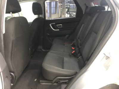 Land Rover Discovery Sport 2.0 TD4 150 CV SE (10)