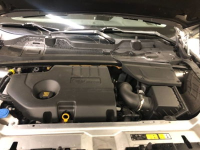 Land Rover Discovery Sport 2.0 TD4 150 CV SE (19)
