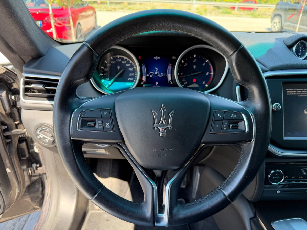 Maserati Ghibli Ghibli V6 Diesel (14)