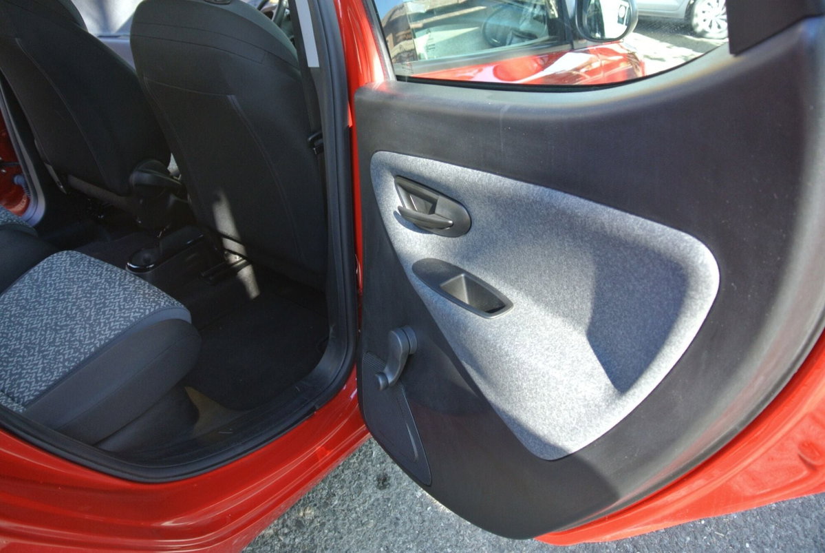 Lancia Ypsilon 1.2 69 CV 5 porte Elefantino Blu (17)