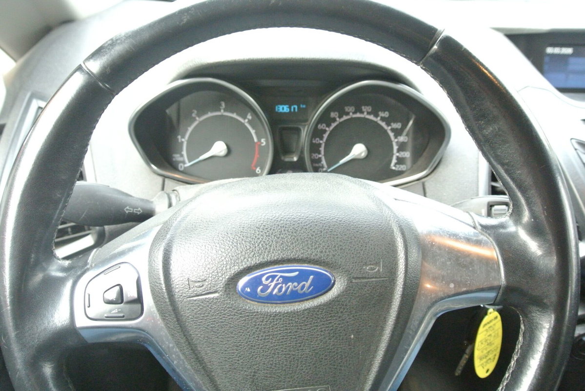 Ford EcoSport 1.5 TDCi 95 CV Plus (11)