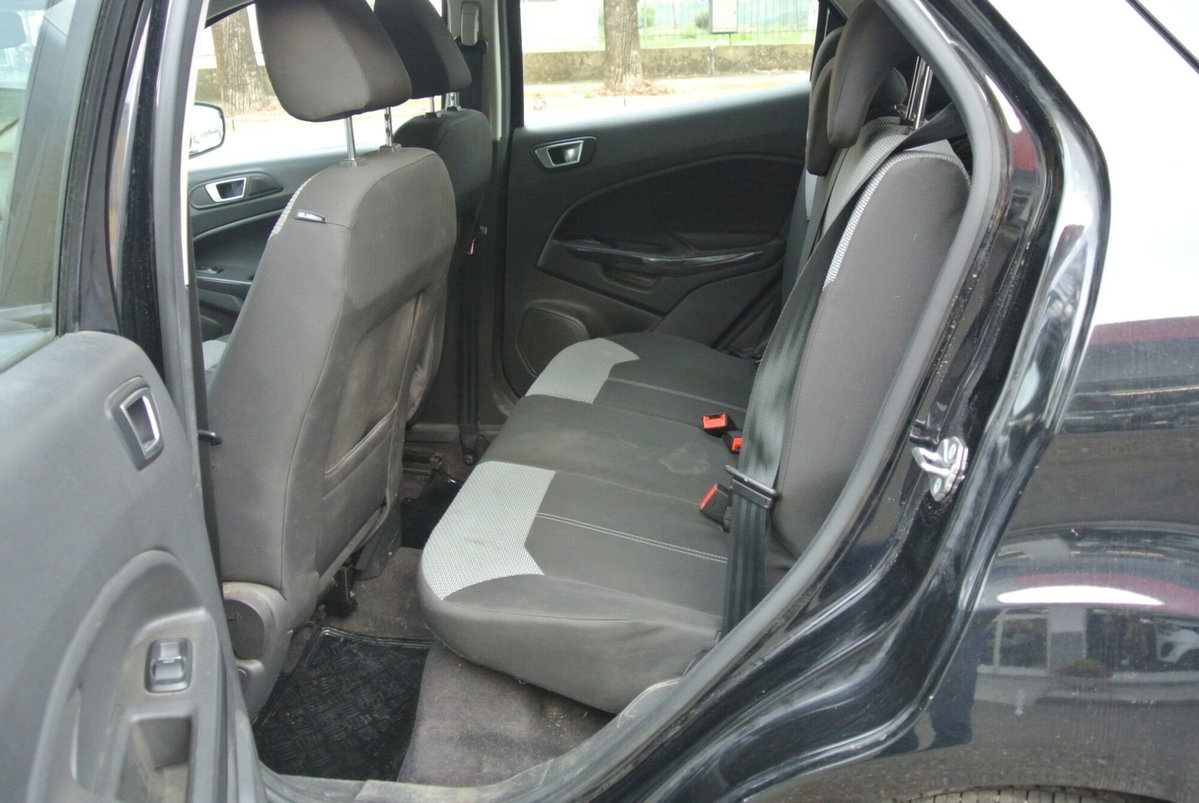 Ford EcoSport 1.5 TDCi 95 CV Plus (17)