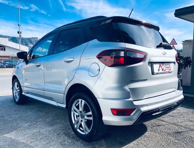 Ford EcoSport 1.5 TDCi 100 CV Start&Stop ST-Line Black Edition (2)