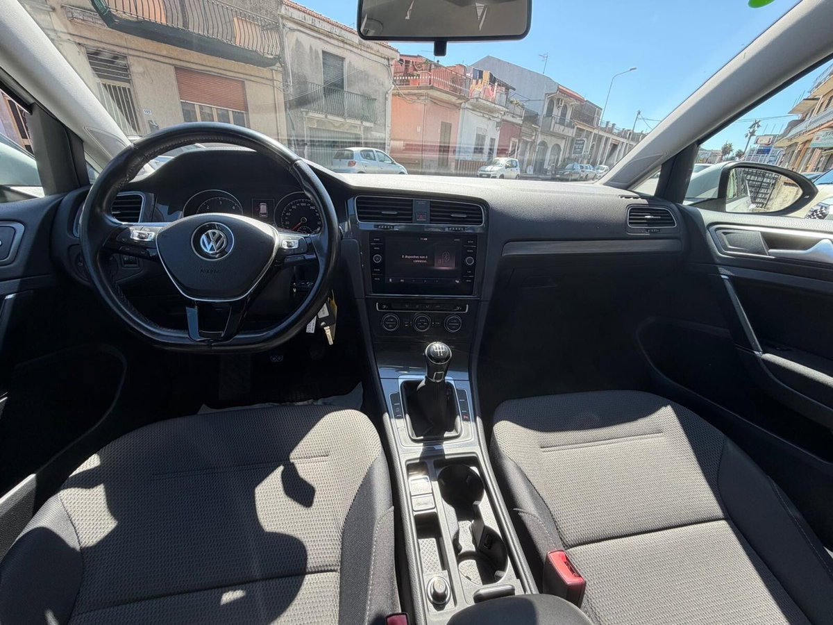 Volkswagen Golf Variant 1.6 TDI 115 CV Business BlueMotion Technology (10)