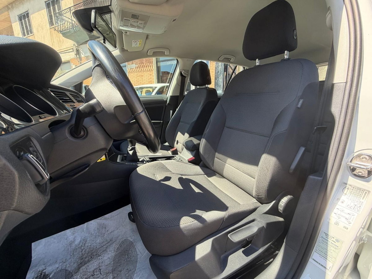 Volkswagen Golf Variant 1.6 TDI 115 CV Business BlueMotion Technology (13)