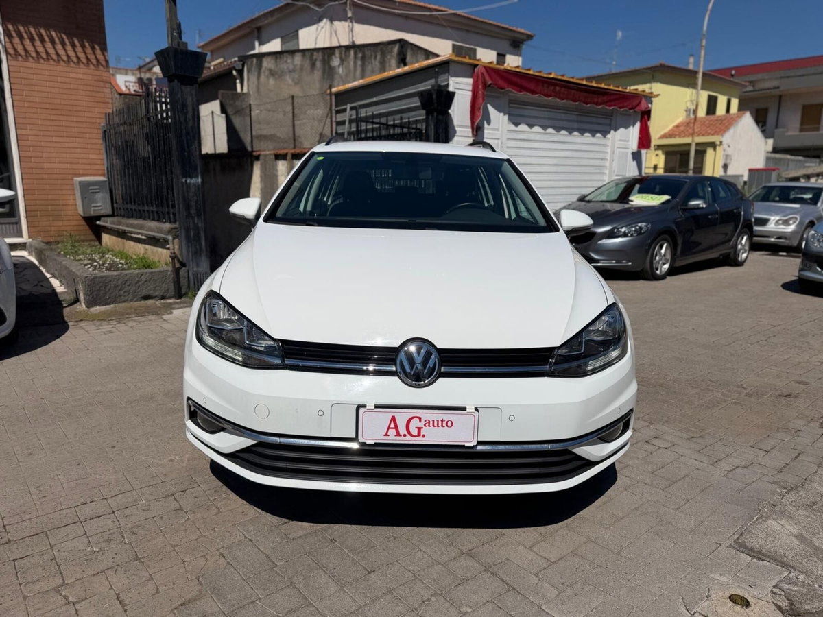 Volkswagen Golf Variant 1.6 TDI 115 CV Business BlueMotion Technology (2)