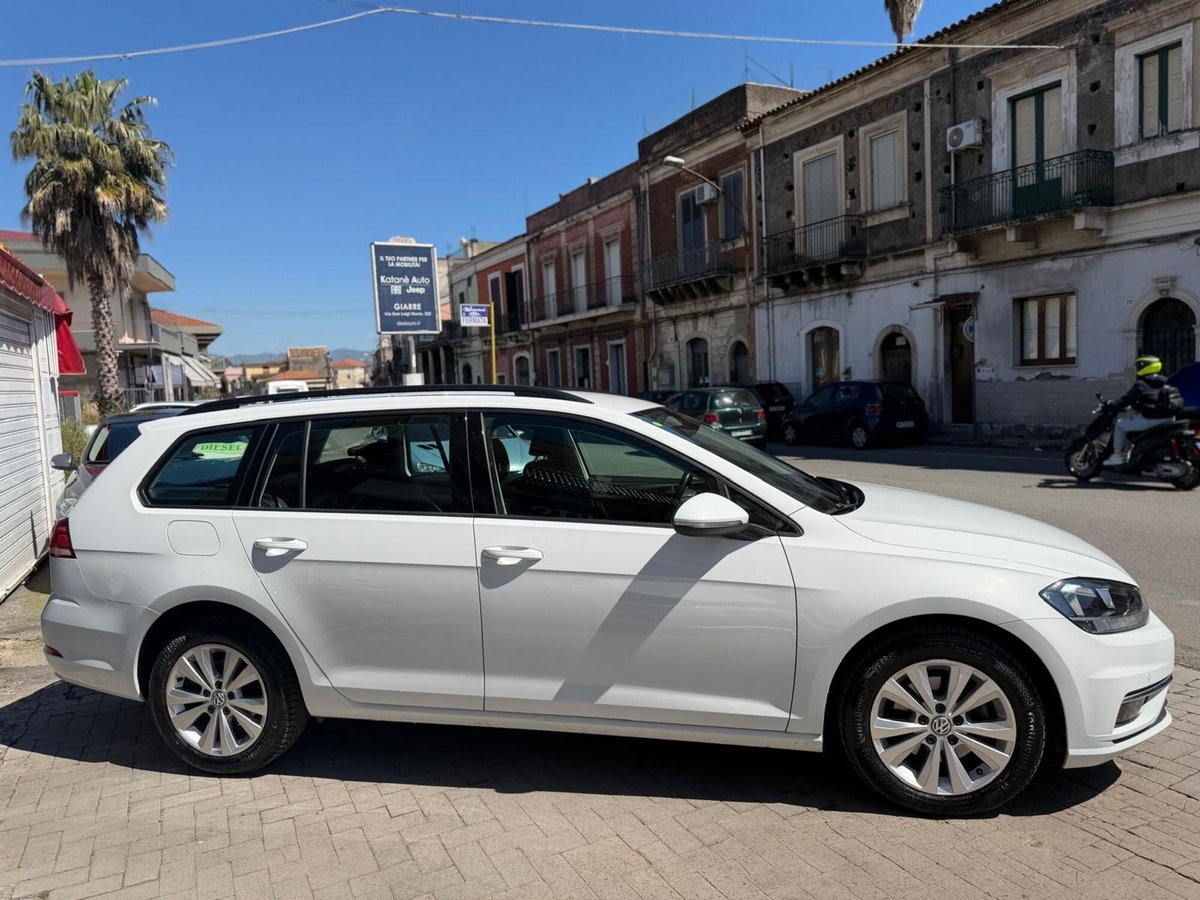 Volkswagen Golf Variant 1.6 TDI 115 CV Business BlueMotion Technology (8)