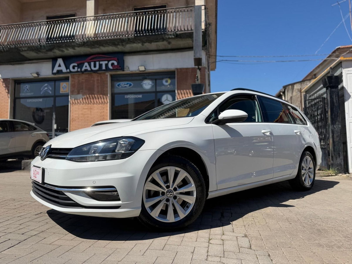 Volkswagen Golf Variant 1.6 TDI 115 CV Business BlueMotion Technology (9)