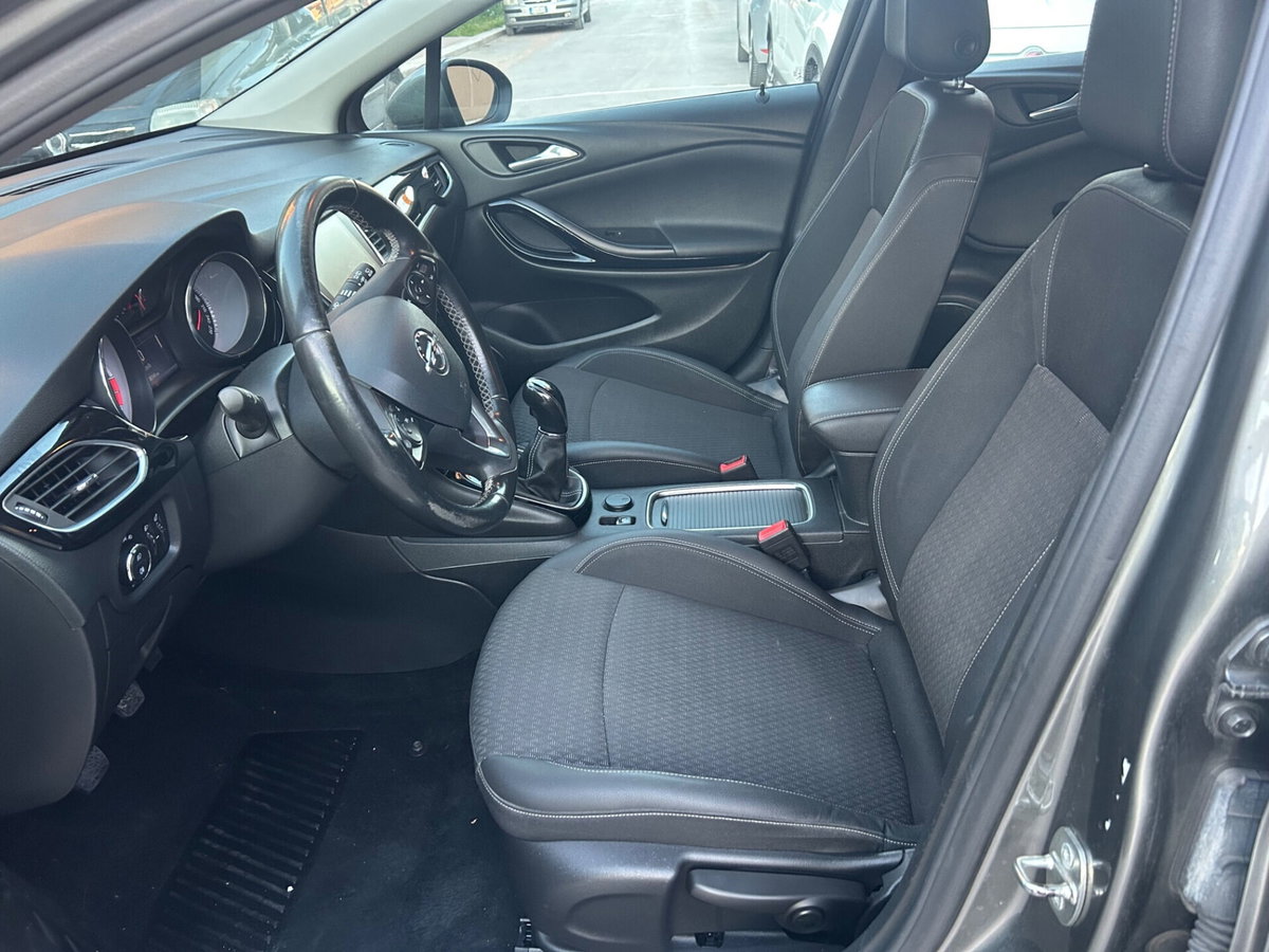 Opel Astra 1.6 CDTi 136CV Start&Stop 5 porte Innovation (16)