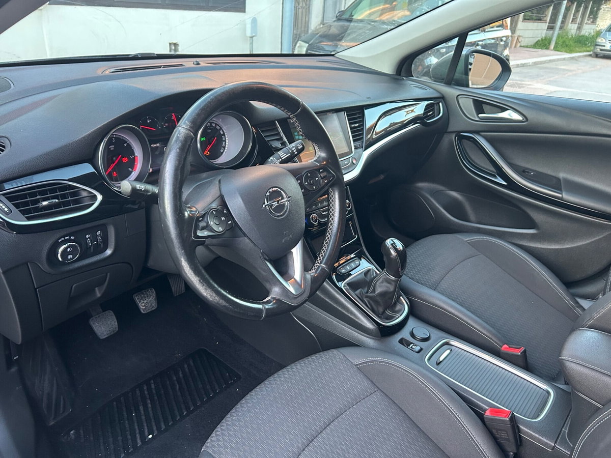 Opel Astra 1.6 CDTi 136CV Start&Stop 5 porte Innovation (17)