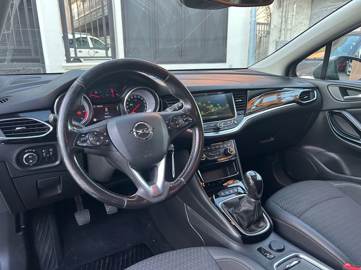 Opel Astra 1.6 CDTi 136CV Start&Stop 5 porte Innovation (20)
