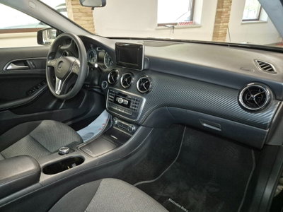 Mercedes-Benz GLA SUV 180 d Automatic Executive (11)
