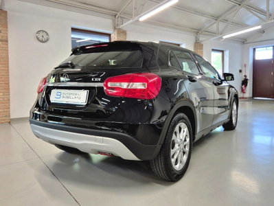 Mercedes-Benz GLA SUV 180 d Automatic Executive (13)