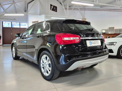 Mercedes-Benz GLA SUV 180 d Automatic Executive (15)