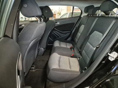 Mercedes-Benz GLA SUV 180 d Automatic Executive (8)