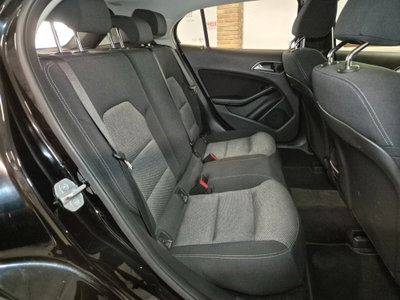 Mercedes-Benz GLA SUV 180 d Automatic Executive (9)