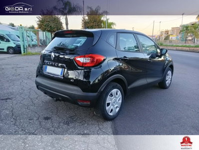 Renault Captur dCi 8V 90 CV Start&Stop Energy Iconic (4)