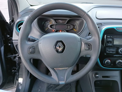 Renault Captur dCi 8V 90 CV Start&Stop Energy Iconic (9)