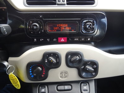Fiat Panda 0.9 TwinAir Turbo Natural Power Easy (17)