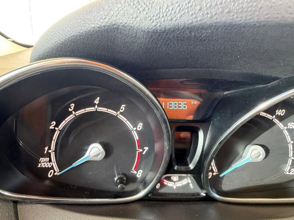 Ford Fiesta 1.0 EcoBoost 100CV 3 porte Titanium (12)