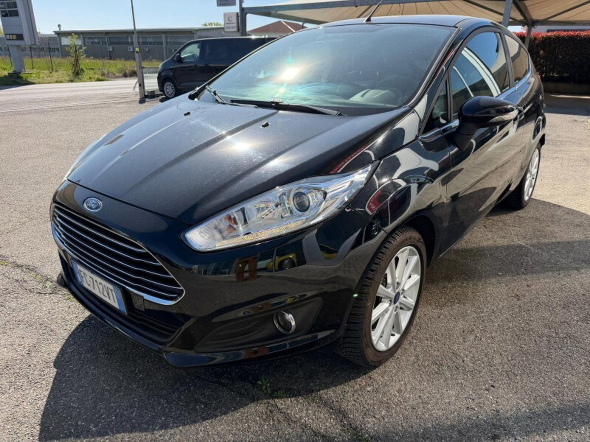 Ford Fiesta 1.0 EcoBoost 100CV 3 porte Titanium (8)