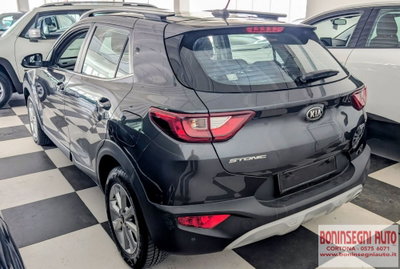 Kia Stonic 1.6 CRDi 110 CV Urban (4)