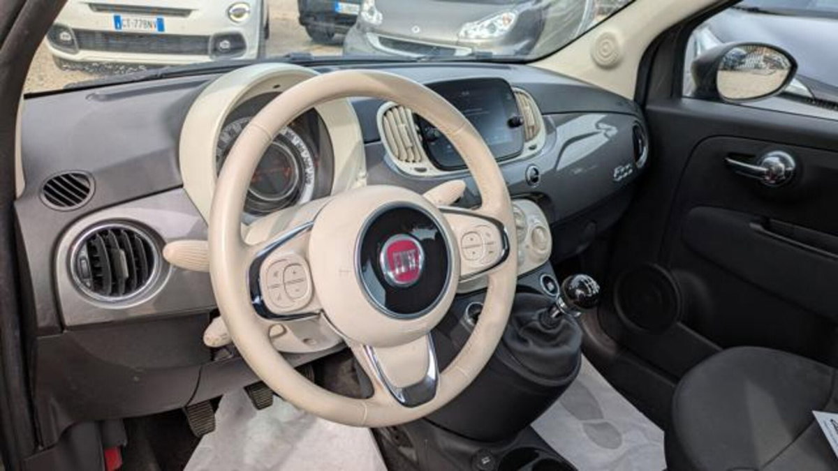 Fiat 500 1.0 Hybrid Red (7)