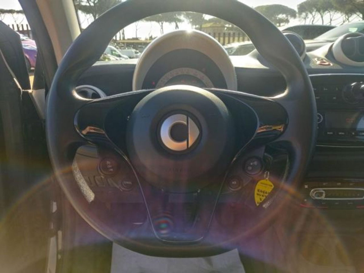 smart Fortwo 70 1.0 Youngster (9)