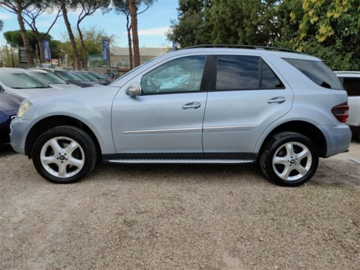 Mercedes-Benz Classe ML 350 Sport (18)