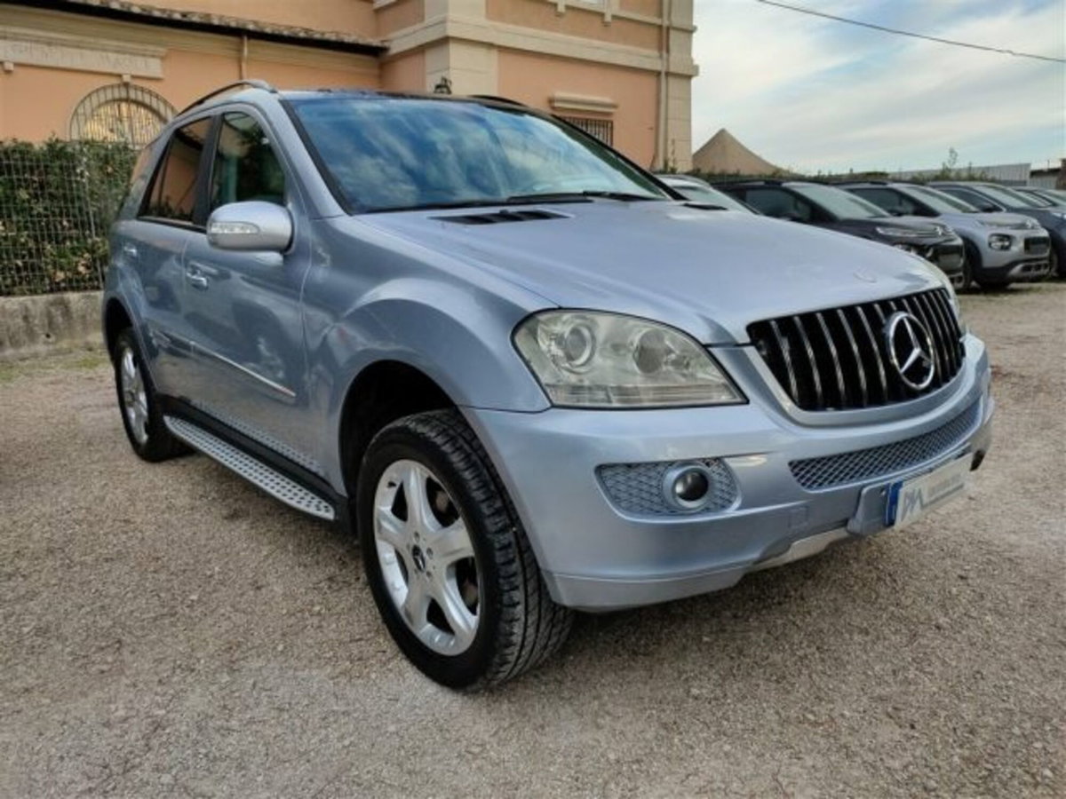 Mercedes-Benz Classe ML 350 Sport (2)