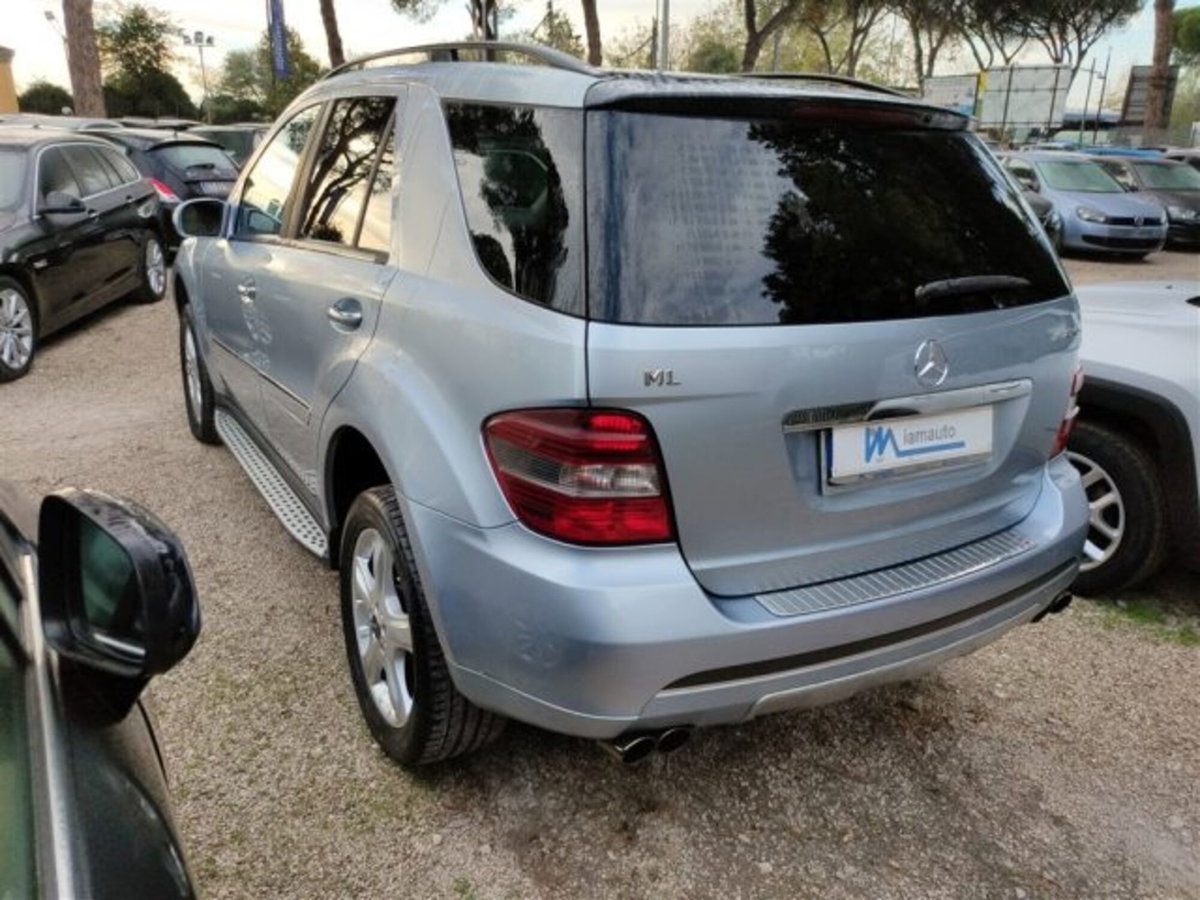 Mercedes-Benz Classe ML 350 Sport (4)
