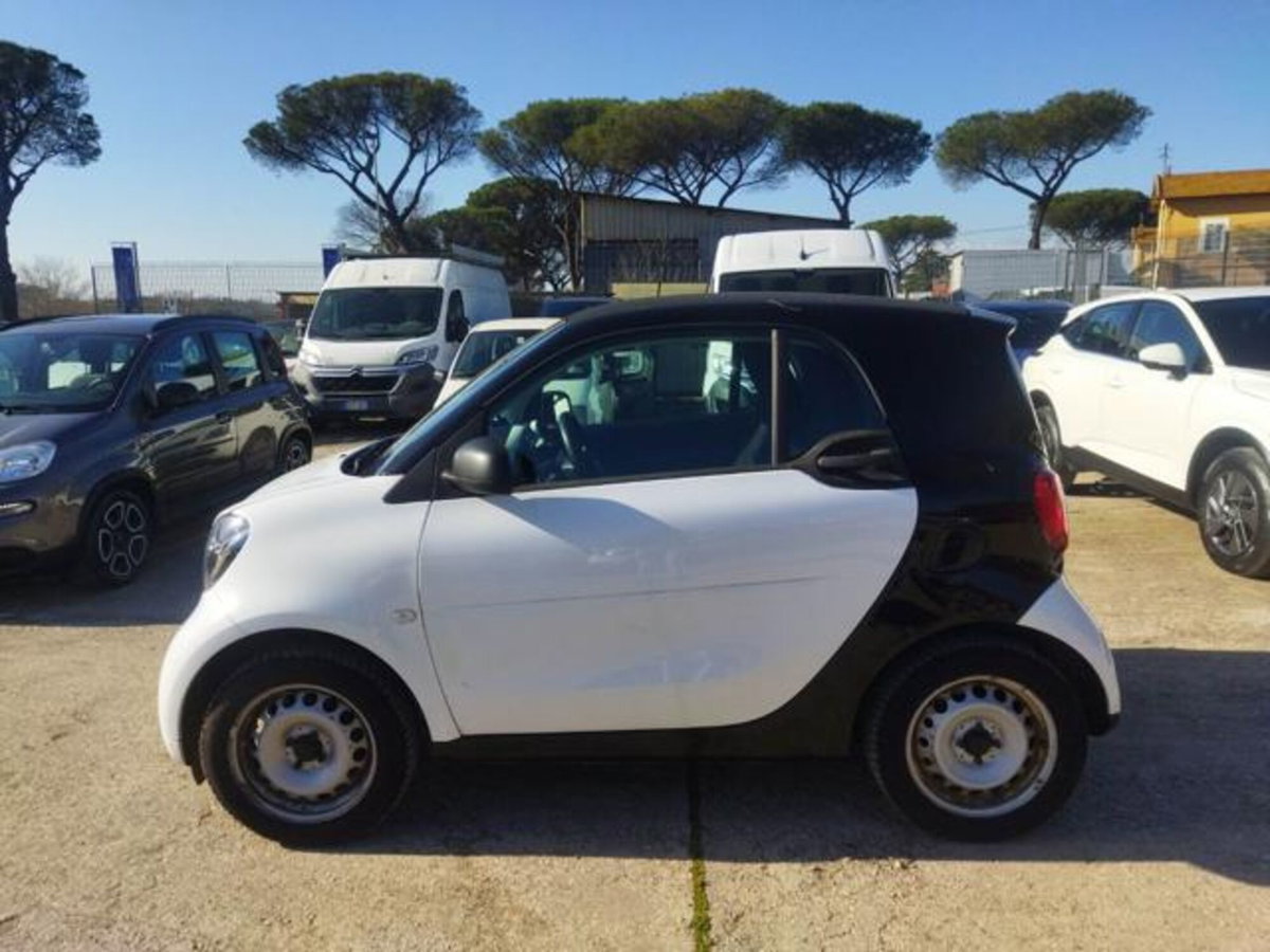smart Fortwo 70 1.0 Youngster (5)