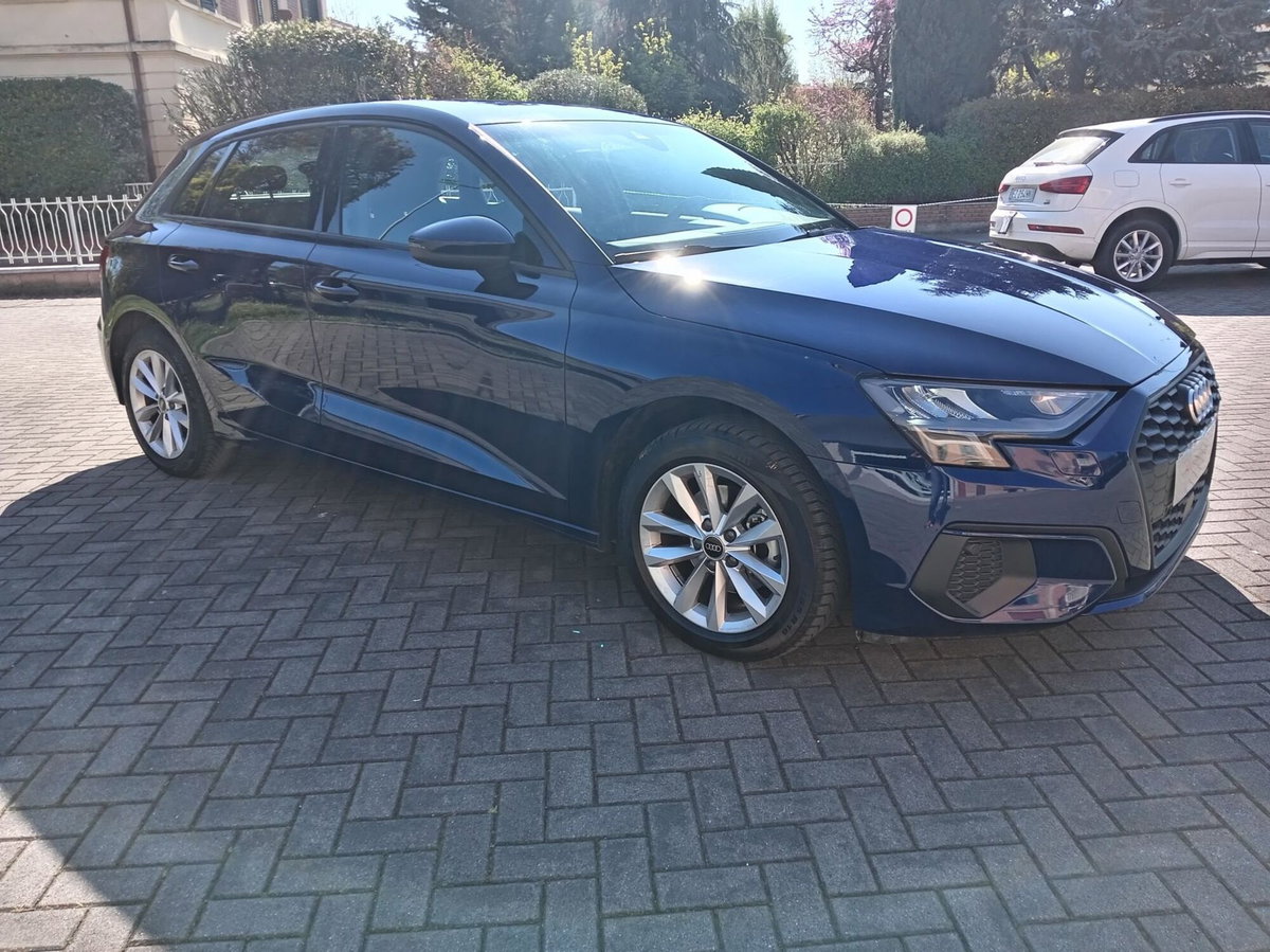 Audi A3 Sportback 30 TDI S tronic Business (10)