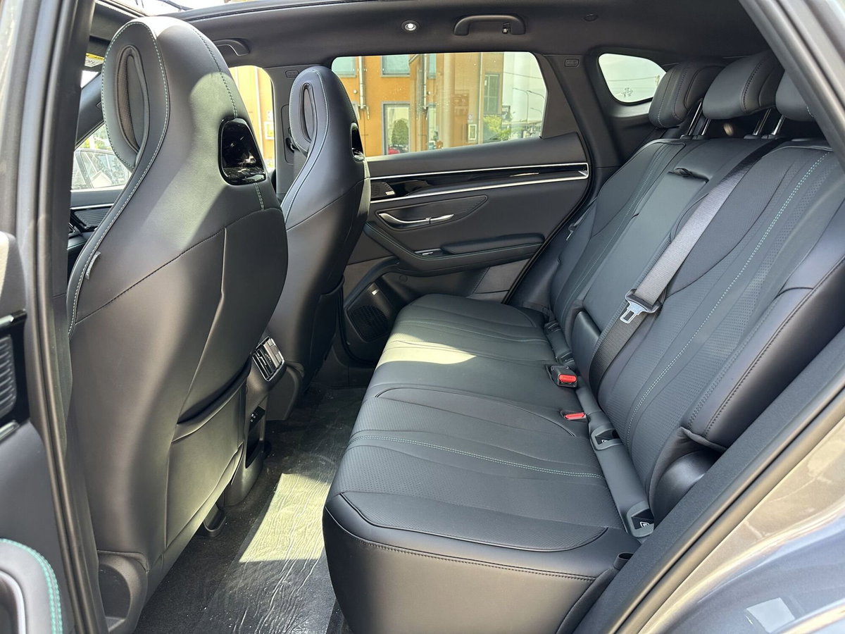 Byd Seal U DM-i 1.5 phev Boost 2wd (15)