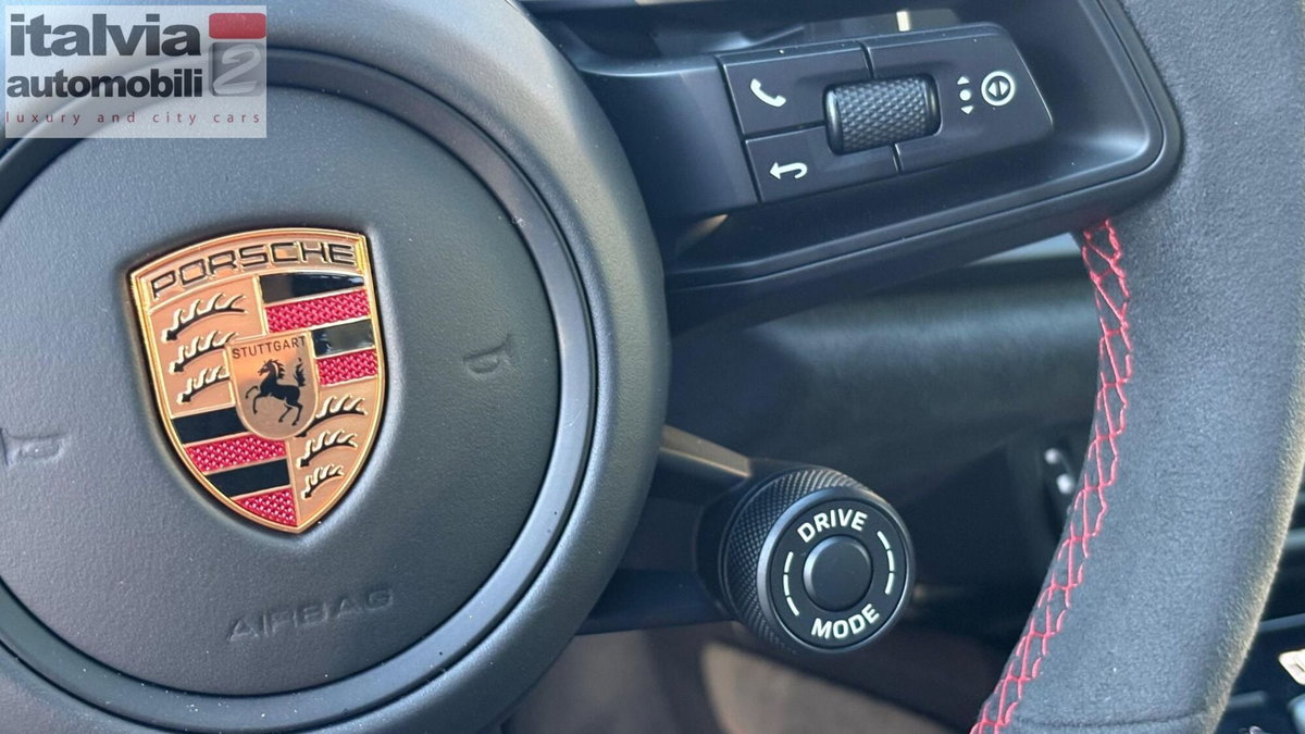 Porsche 911 Coupé 4.0 GT3 (17)