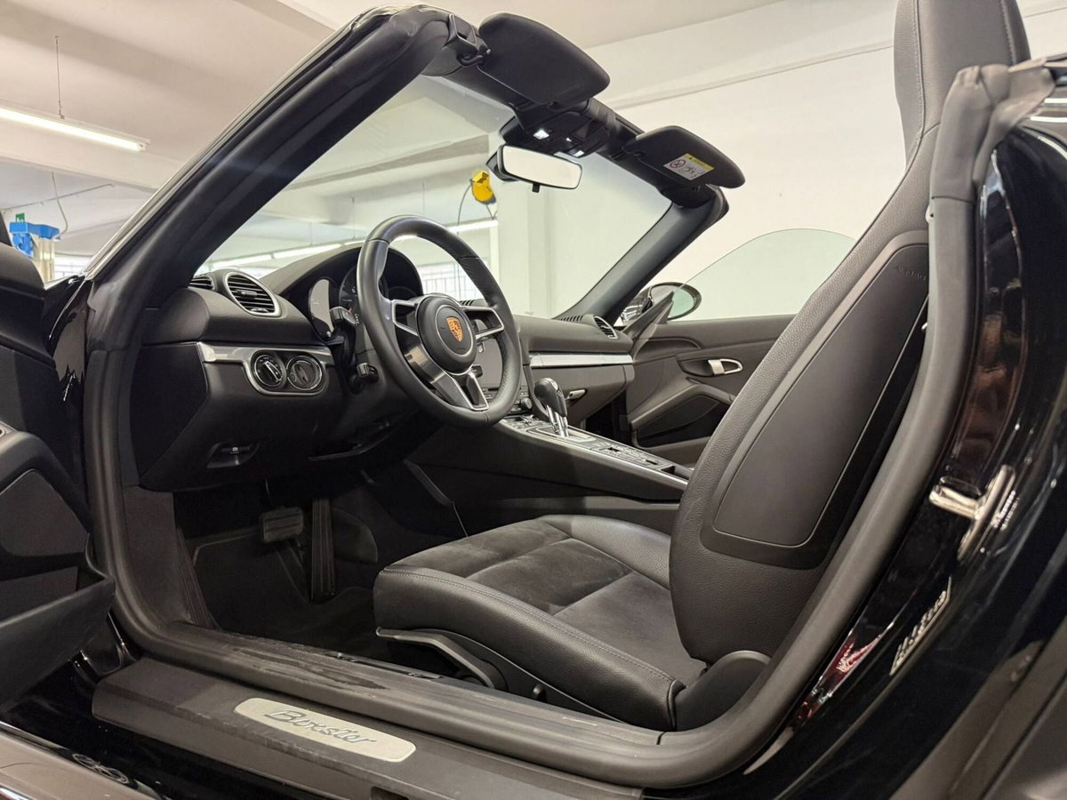 Porsche 718 Boxster  Boxster 2.0 300cv (15)
