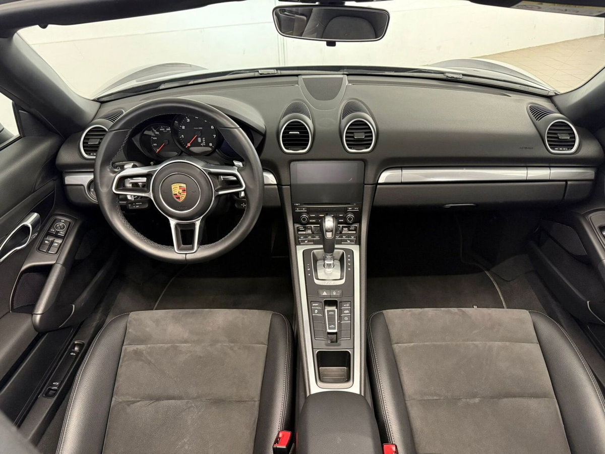 Porsche 718 Boxster  Boxster 2.0 300cv (7)