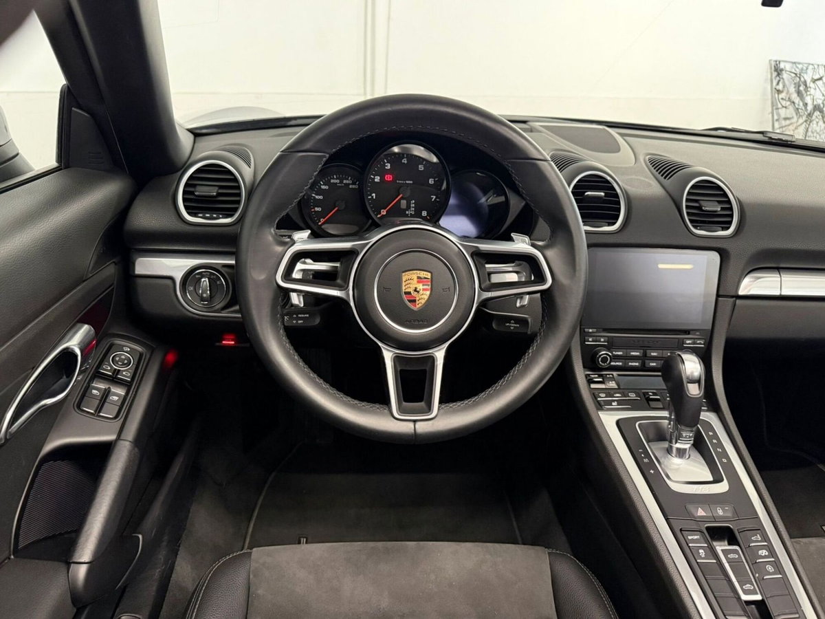Porsche 718 Boxster  Boxster 2.0 300cv (8)