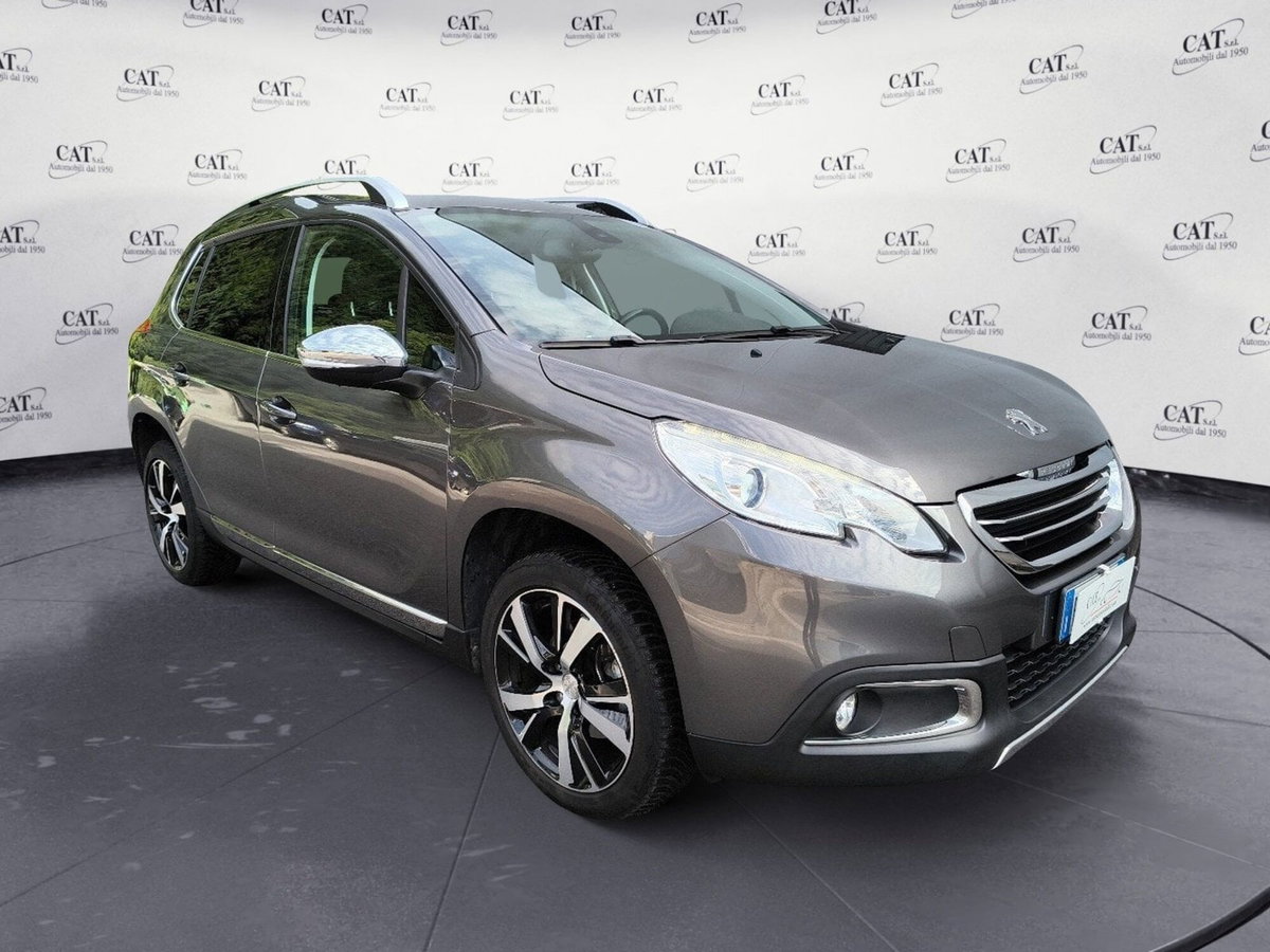 Peugeot 2008 Turbo 110 EAT6 S&S Black Matt (3)