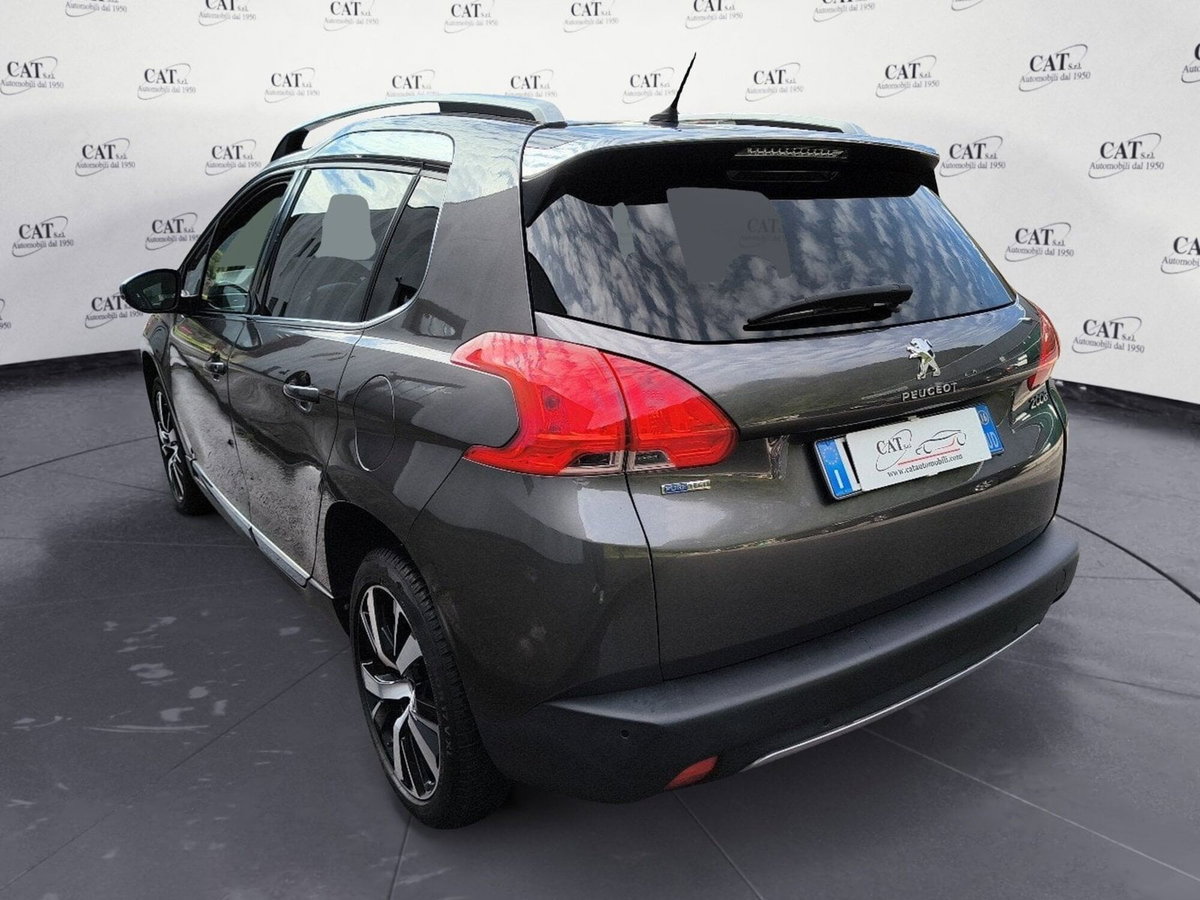 Peugeot 2008 Turbo 110 EAT6 S&S Black Matt (7)
